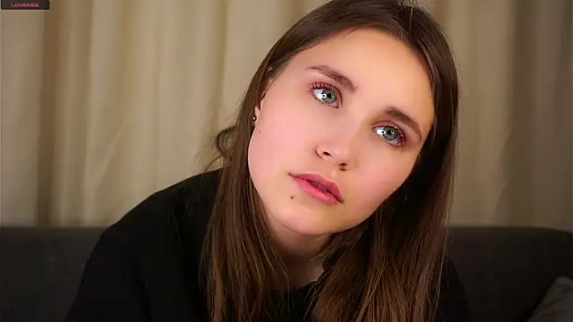 EthalFlowers online show from 11.26.25