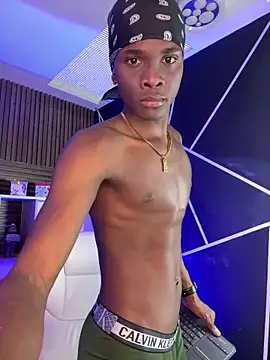 Brycce santos online show from 12.20.25