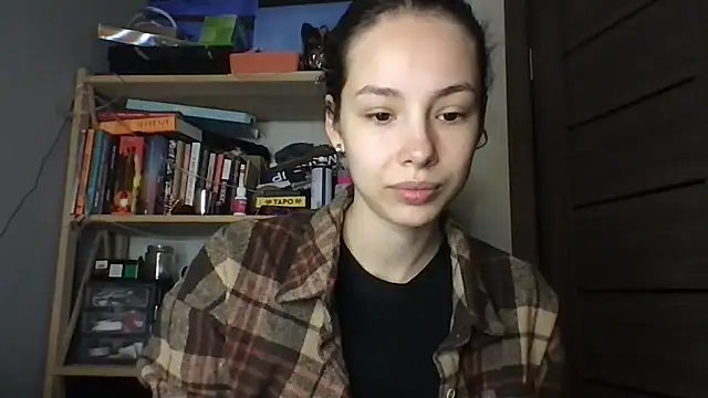 Yuna5343 online show from 12.20.25