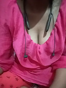 kaviyaponnu0987 online show from 07.05.26