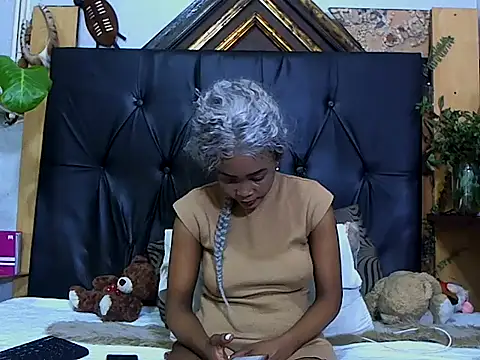 Snapshot of Juicy_Candy-Reloaded chatting on 04.25.26 Juicy Candy-Reloaded online show from 04.25.26