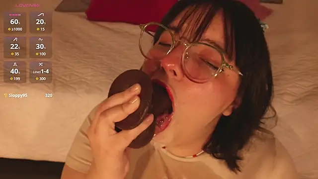 Snapshot of Gaby99_ chatting on 11.24.25 Gaby99 online show from 11.24.25