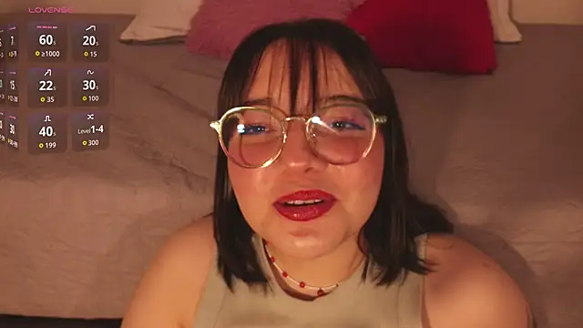 Snapshot of Gaby99_ chatting on 12.14.25 Gaby99 online show from 12.14.25