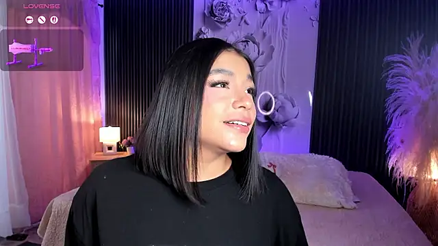 ShaniaDaniels online show from 03.18.26