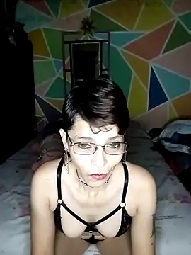 Snapshot of Lulypsicologasexual chatting on 09.23.25 Lulypsicologasexual online show from 09.23.25