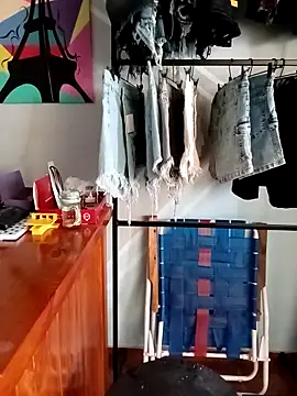 Snapshot of Lulypsicologasexual chatting on 11.15.25 Lulypsicologasexual online show from 11.15.25