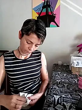 Snapshot of Lulypsicologasexual chatting on 11.28.25 Lulypsicologasexual online show from 11.28.25