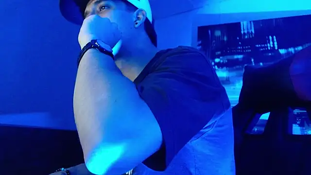 alexgiraldo   online show from 06.13.26