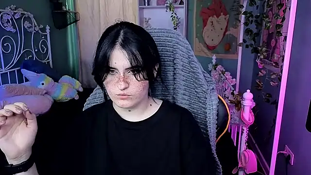 Dark Shine online show from 09.15.25