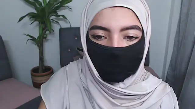 jade nassar online show from 10.08.25