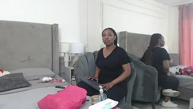 NatashaSilver online show from 10.04.25