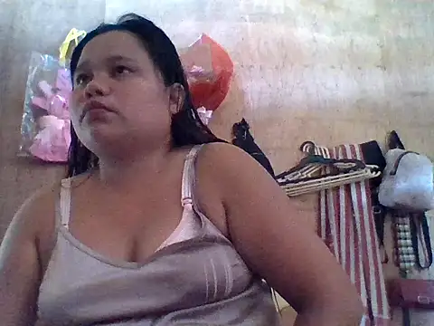 Snapshot of tender_amy chatting on 10.24.25 tender amy online show from 10.24.25