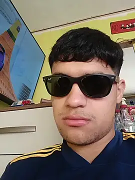 juanfritaa21 online show from 11.13.25