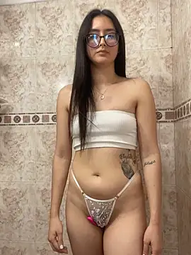 Just Isaa online show from 09.18.25