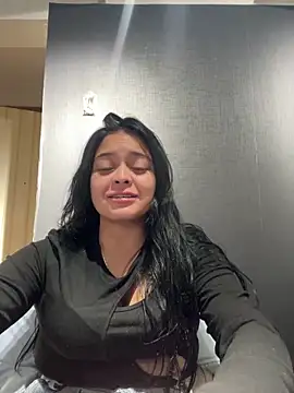 Emily Rivers  online show from 09.16.25