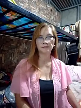 SexyHottMom online show from 06.28.26