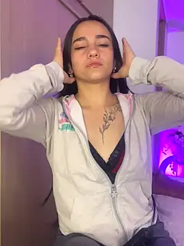 MiaRousexxx  online show from 11.04.25