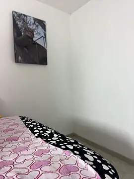 MiaRousexxx  online show from 04.08.26