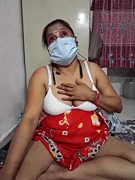 Snapshot of mature_mimi chatting on 10.08.25 mature mimi online show from 10.08.25