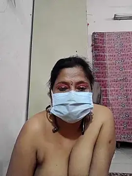 Snapshot of mature_mimi chatting on 02.21.26 mature mimi online show from 02.21.26