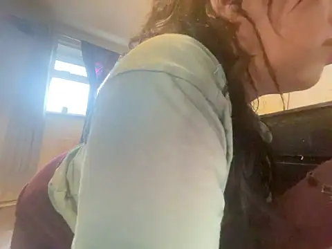 Curvysapphire online show from 03.15.26