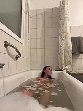 Emilia Mausi online show from 03.07.26