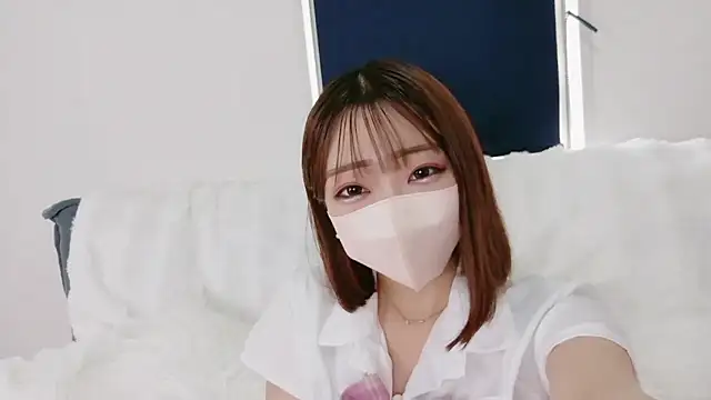 Snapshot of Rina_72 chatting on 10.23.25 Rina 72 online show from 10.23.25