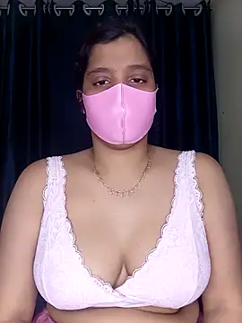 Rose-luckey online show from 02.14.26