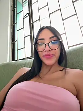 lissafeniix  online show from 01.18.26