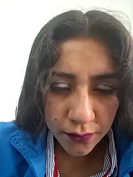 CAROLINE  07 online show from 11.29.25