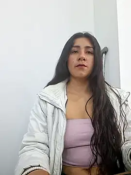 CAROLINE  07 online show from 12.01.25