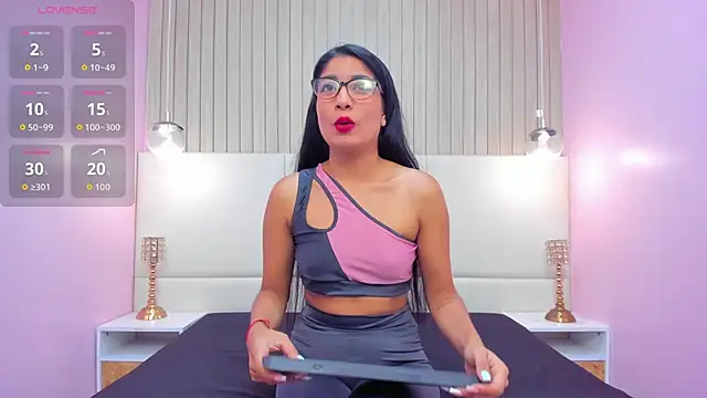 MelanyWayne  online show from 02.03.26