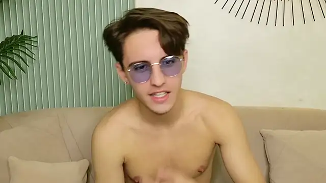 Snapshot of Jefrey_Carter chatting on 10.04.25 Jefrey Carter online show from 10.04.25