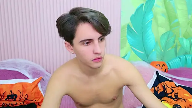 Snapshot of Jefrey_Carter chatting on 10.27.25 Jefrey Carter online show from 10.27.25