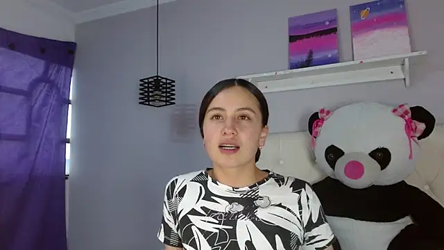 Snapshot of Zaaida_ chatting on 11.06.25 Zaaida online show from 11.06.25