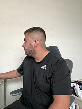 raulgzz4 online show from 07.09.26