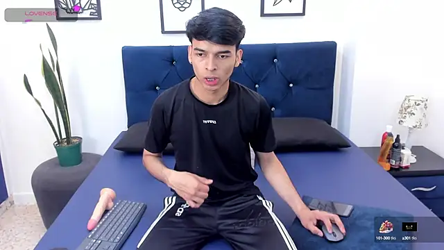 OnlyJos online show from 09.11.25