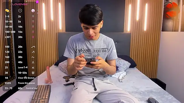 OnlyJos online show from 10.20.25