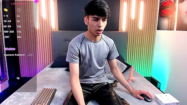 OnlyJos online show from 11.18.25