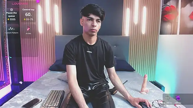 OnlyJos online show from 12.13.25