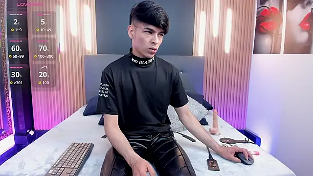 OnlyJos online show from 12.18.25