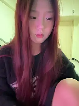 Snapshot of mimi9420 chatting on 11.29.25 mimi9420 online show from 11.29.25