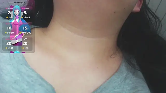 Snapshot of greiccy_20 chatting on 11.29.25 greiccy 20 online show from 11.29.25