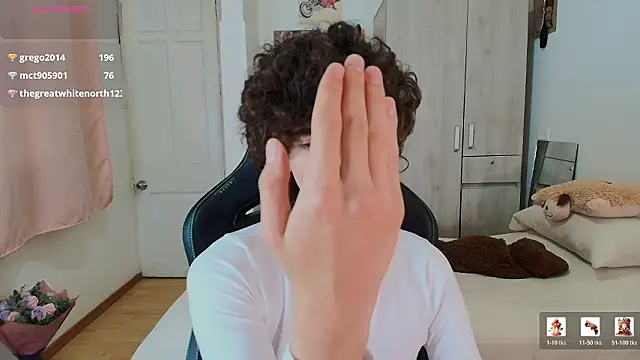 Nude Boy18 online show from 02.03.26