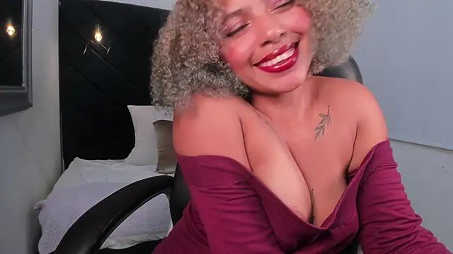 momo ayasse online show from 02.02.26