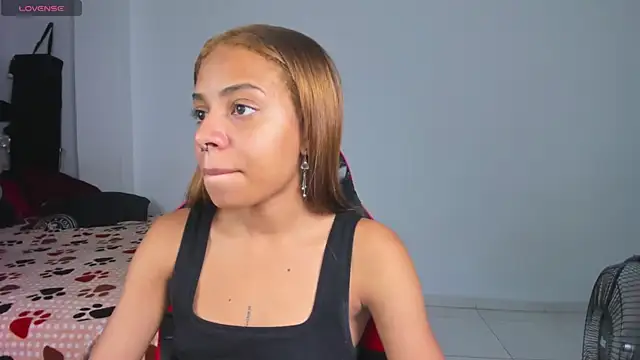 yumi hanna online show from 04.14.26