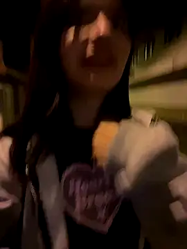 Snapshot of TheLevel69s chatting on 09.19.25 TheLevel69s online show from 09.19.25