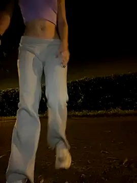 Snapshot of TheLevel69s chatting on 11.30.25 TheLevel69s online show from 11.30.25