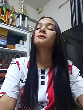 Snapshot of Natural_Asian_Girl chatting on 11.18.25 Natural Asian Girl online show from 11.18.25