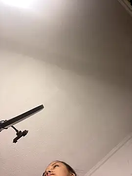 lunita sweet5 online show from 10.25.25